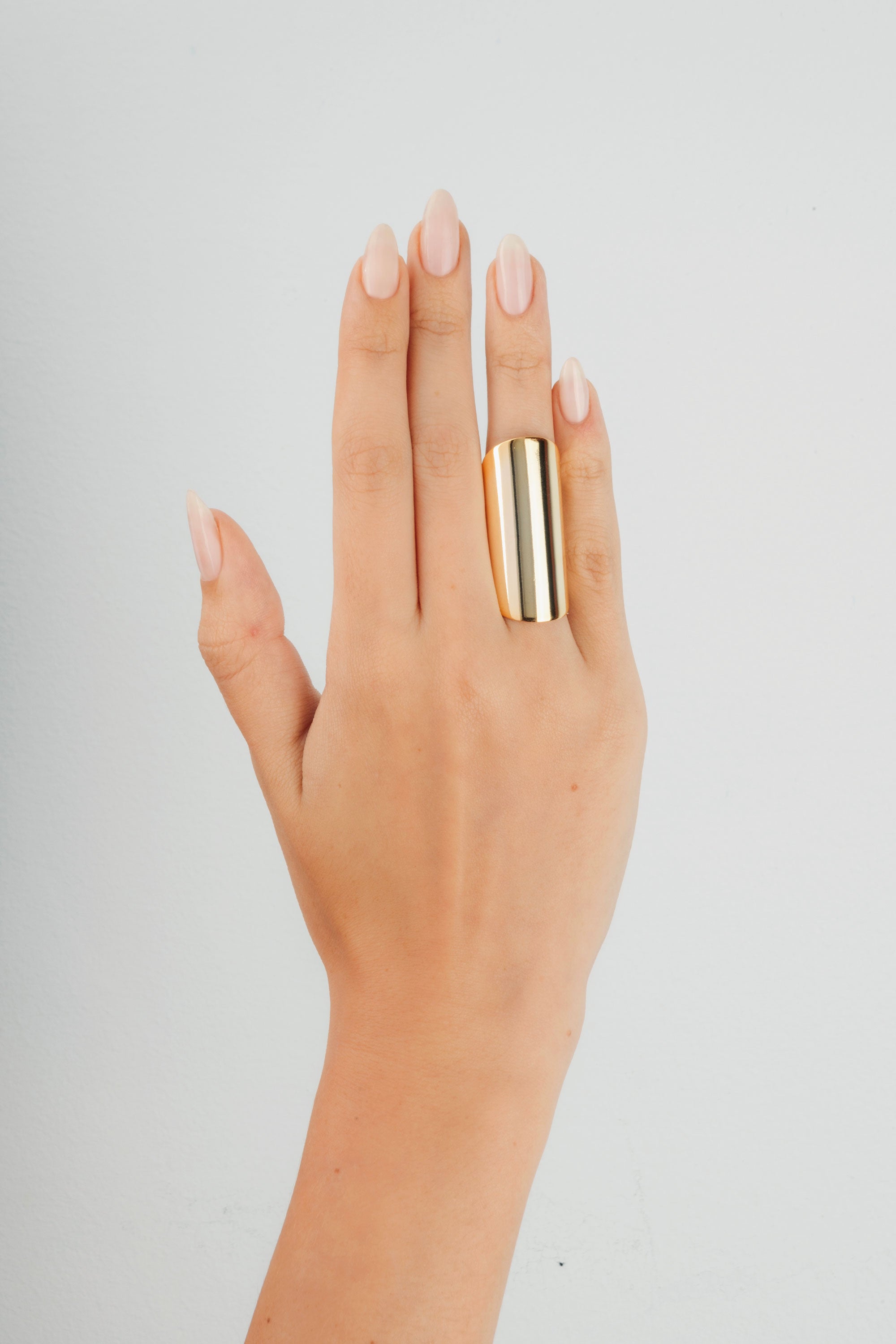 CIRCLE RING CIRCLE