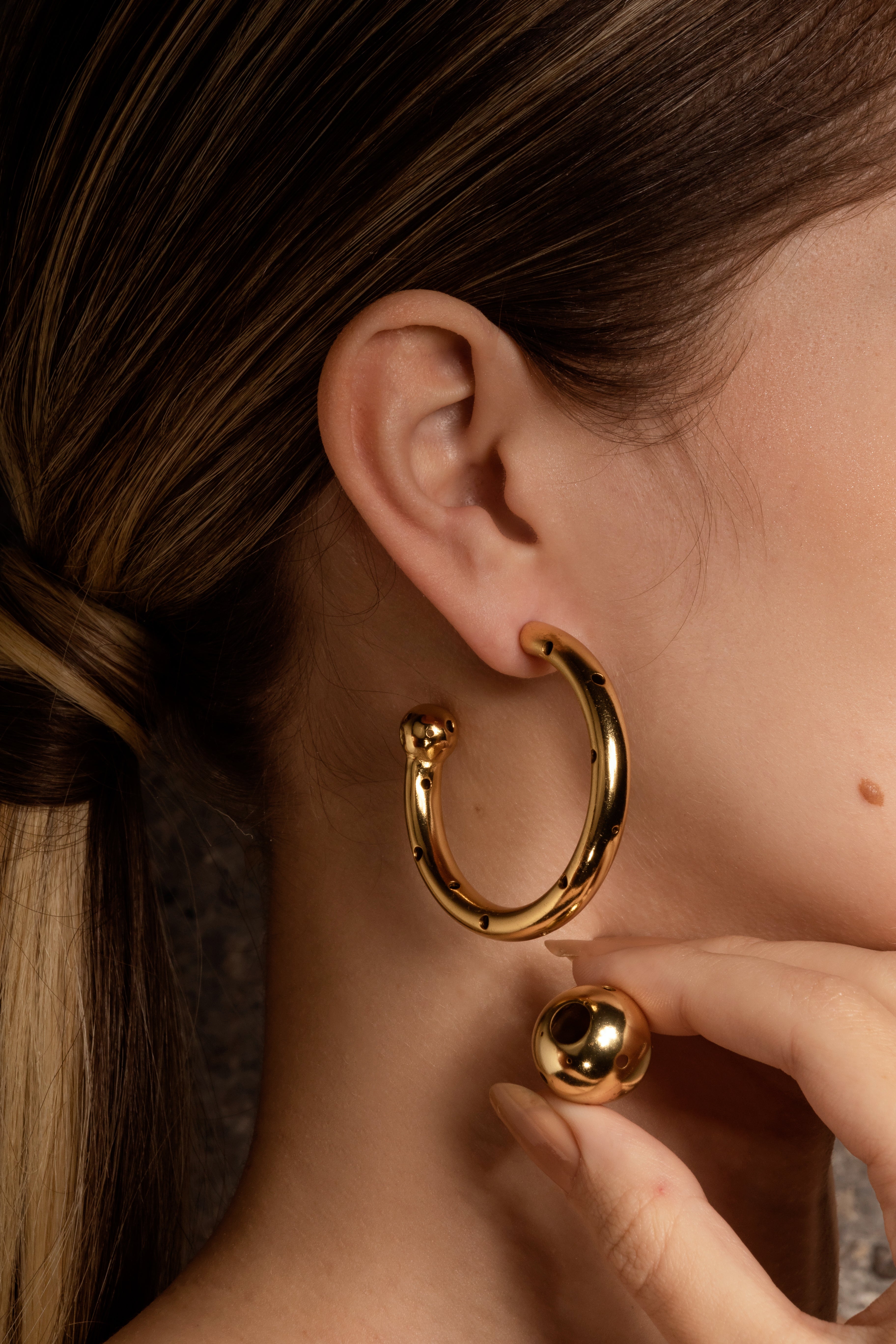 MEDIUM BUBBLE TUBE HOOPS / NECKLACE