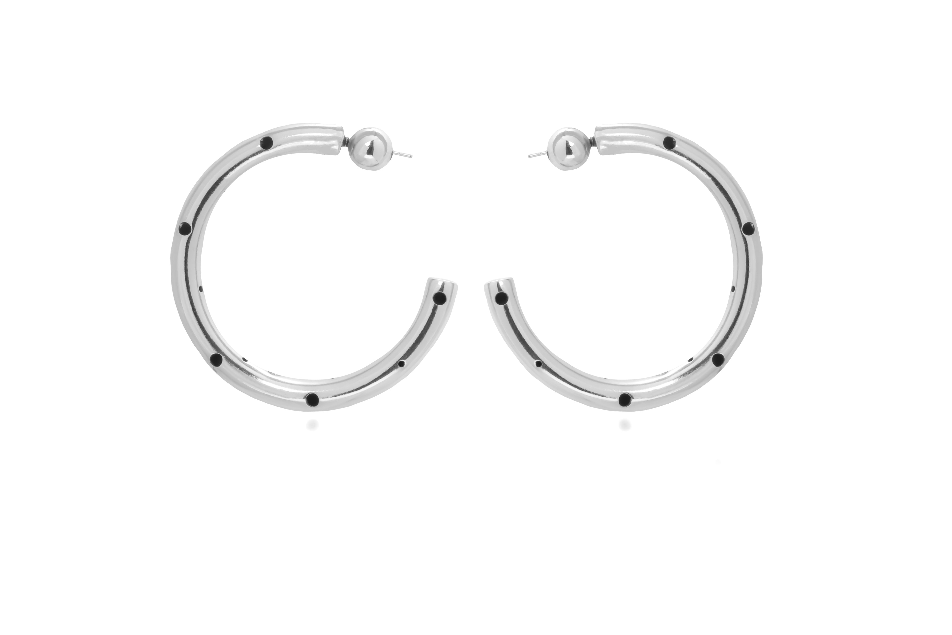 MEDIUM TUBE HOOPS SILVER
