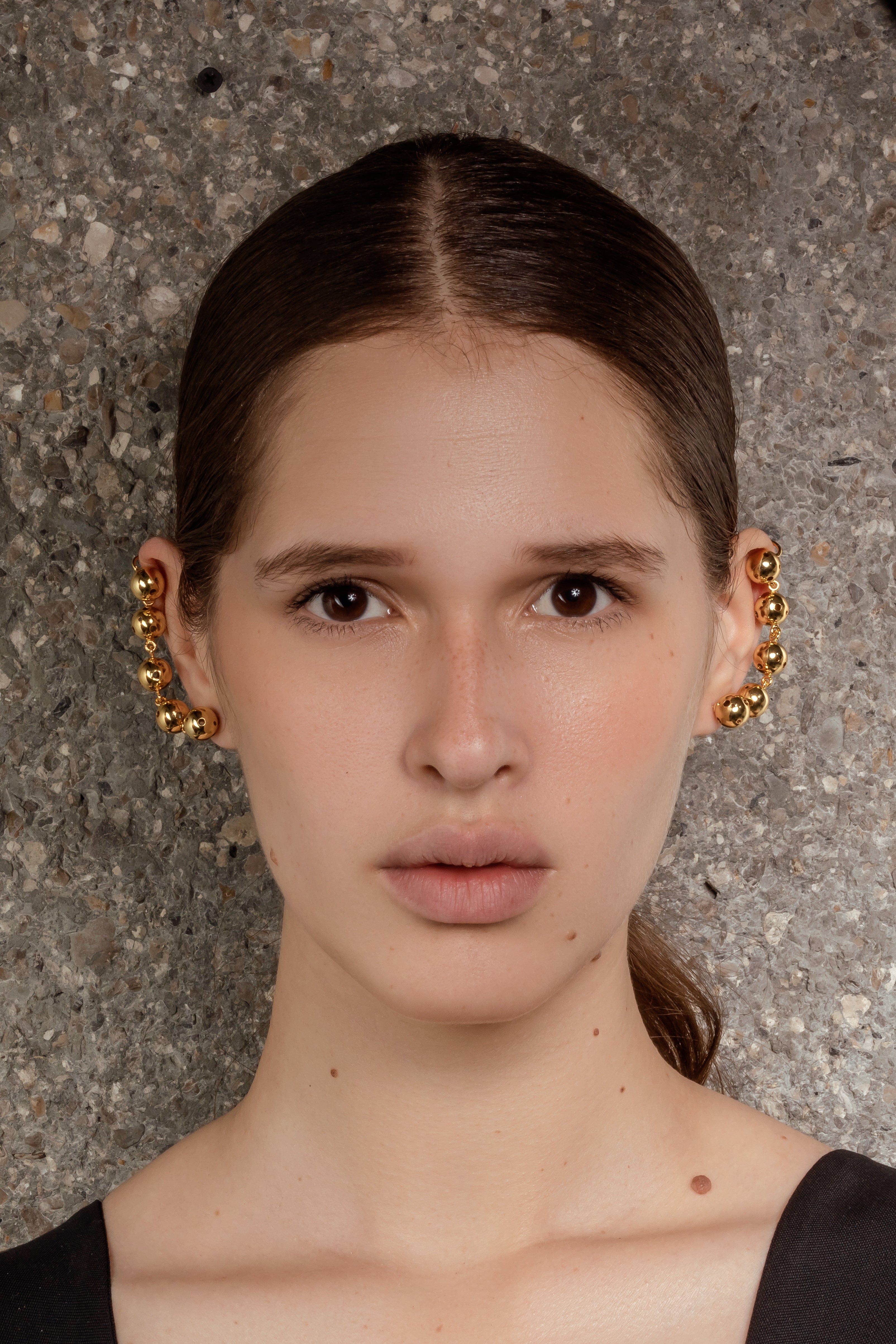 SMALL CHAIN EARRING