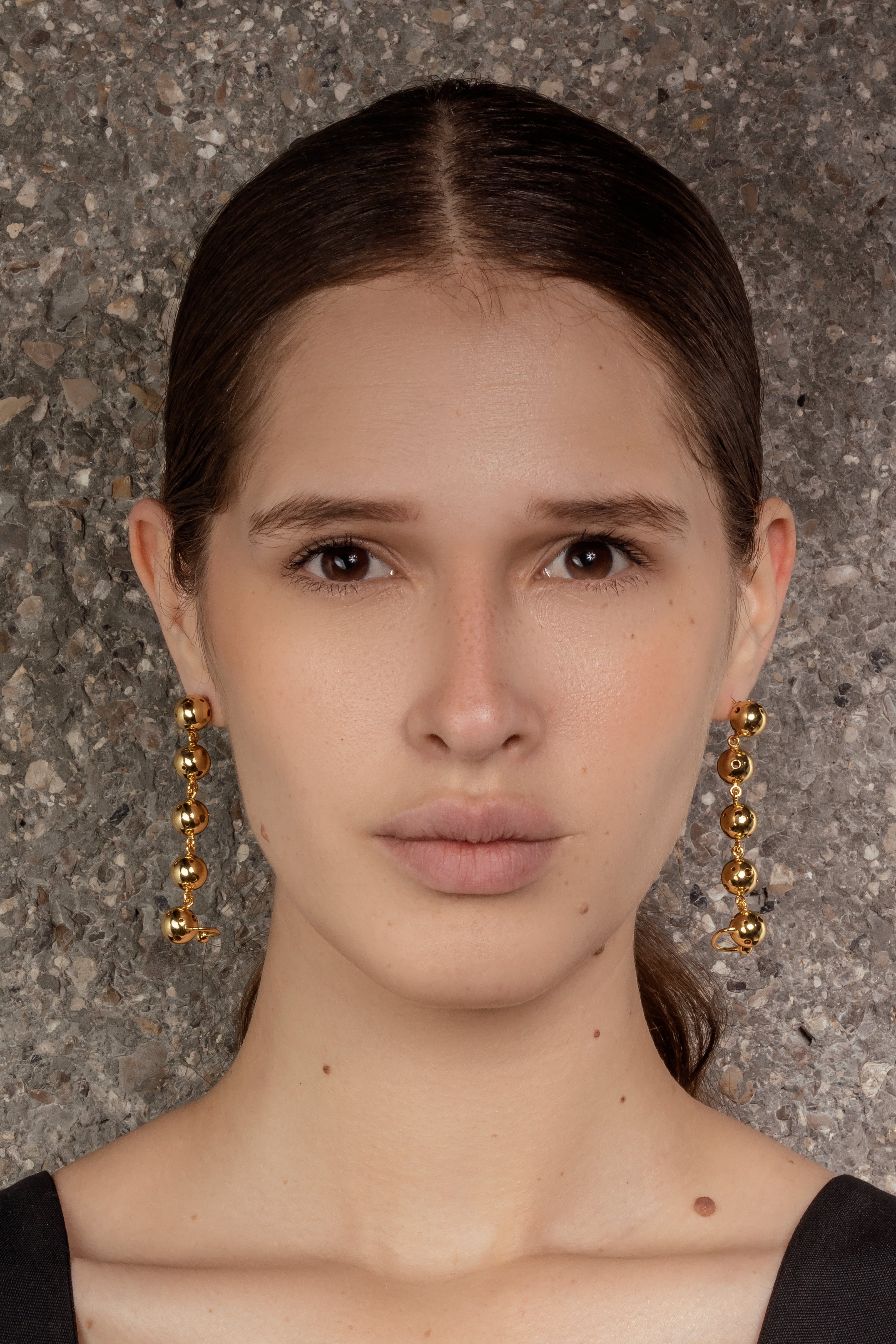 SMALL CHAIN EARRING