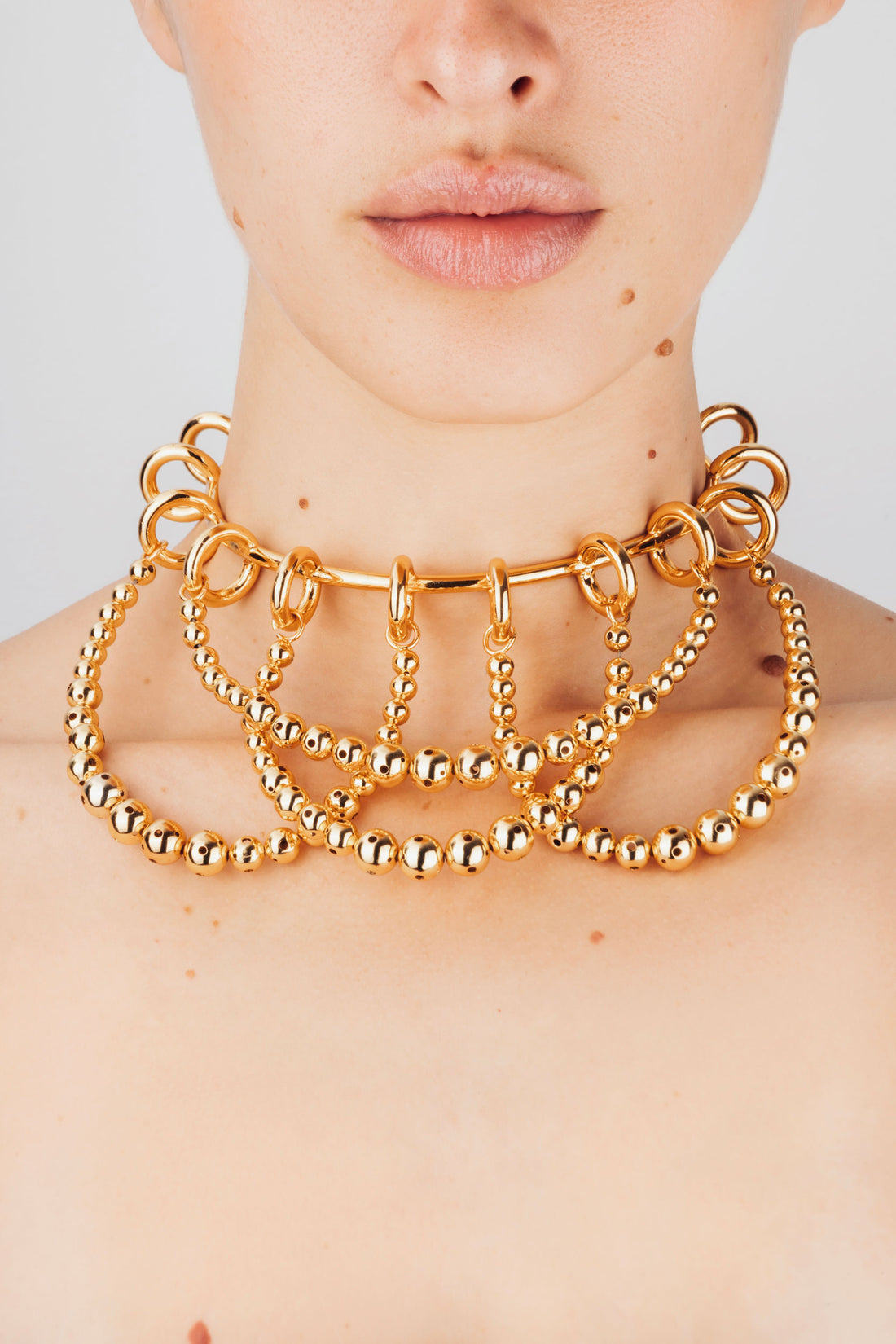 AROS CHOKER WITH BUBBLES