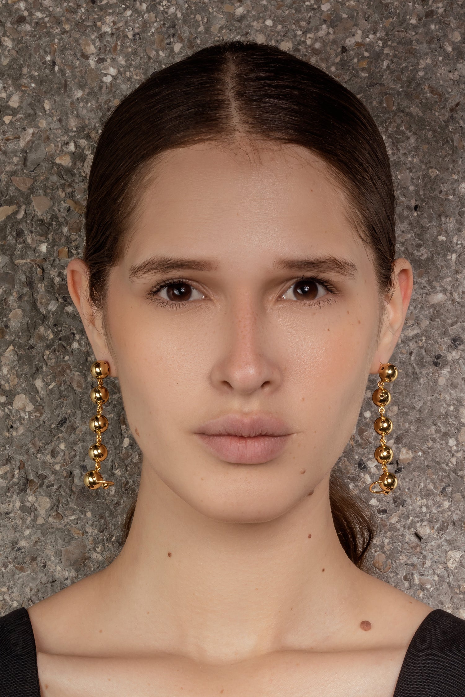 SMALL CHAIN EARRING